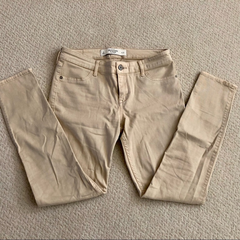 Abercrombie & Fitch Low Rise Khaki Pants